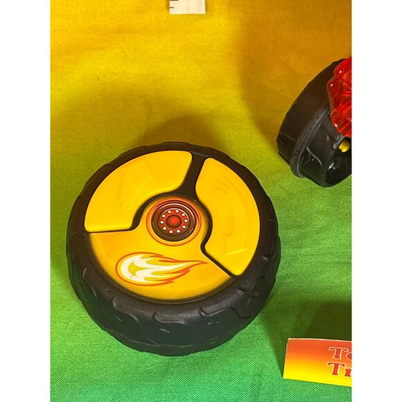 Blaze and the Monster Machines R/C Blaze Remote Control - Picture 3 of 4